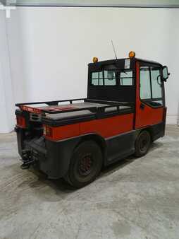 Chariots tracteurs 2008  Linde P250 (3)