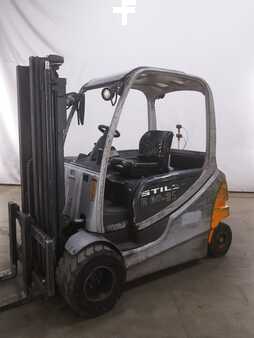 Elektro čtyřkolový VZV 2008  Still RX60-35 (1)