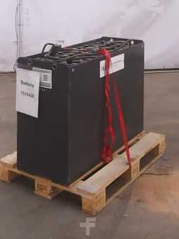 Sonstige 2015  AVB 48V 775Ah (3)
