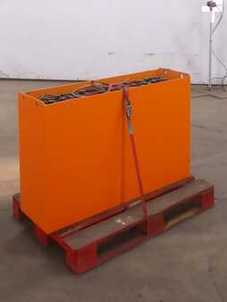 Sonstige 2016  AVB 48V 360Ah (1)