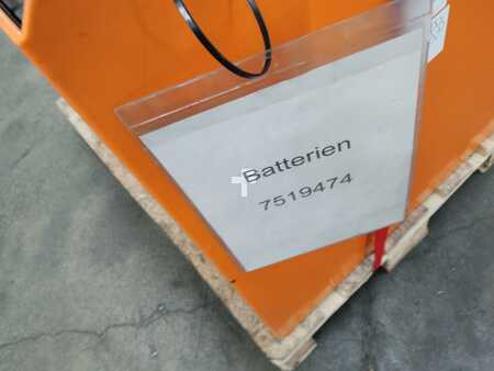 Altri - Battery package 2 pieces (2)