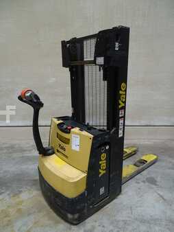 Stacker pedestre 2017  Yale MS12 (2)