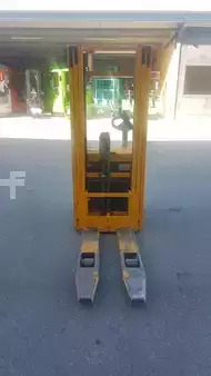 Magasemelésű béka 2001  Jungheinrich EJC 14 (2)