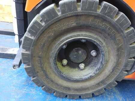 Eléctrica de 3 ruedas 2019  Toyota 7FBEST10 (9)