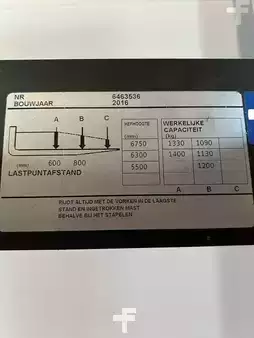 Carretilla retráctil 2016  Toyota BT RRE140B (4)