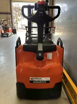 Stapelaars 2017  Toyota SWE120XR (4)