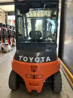 4-wiel elektrische heftrucks 2020  Toyota 8FBMT45 (3)