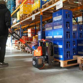 Elektrische palletwagens 2025  EP Equipment F4 (3)