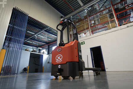 Elektrische palletwagens 2025  EP Equipment EXP15 Automatic Pallet Truck (15)