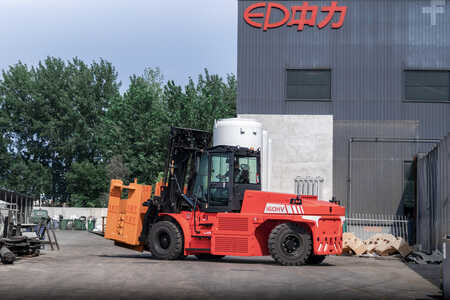 Elektro čtyřkolový VZV 2025  EP Equipment EFL1603-HV (7)