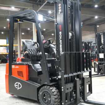 Carrelli elettrici 3 ruote 2025  EP Equipment CPD15TVL (6)