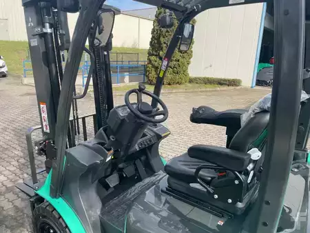 Empilhador diesel 2023  Mitsubishi FD25N3 (6)