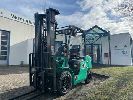 Diesel Forklifts 2023  Mitsubishi FD25N3 (2)