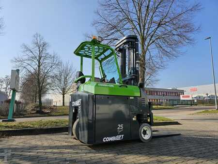 4-Vejs truck 2025  Combilift CBE3000 4-Wege Stapler (2)