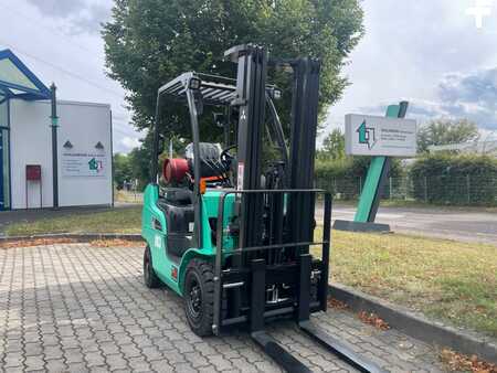 Propane Forklifts 2024  Mitsubishi FG18N (1)