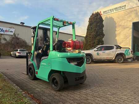 Gázüzemű targoncák 2018  Mitsubishi FG25N - Original 867 Stunden (3)