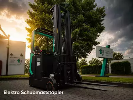 Reach Trucks 2023  Mitsubishi RB14N2S (1)