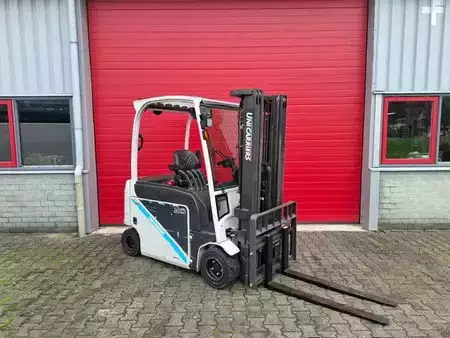 Eléctrica de 4 ruedas 2018  Unicarriers JAG2N1L20Q (2)