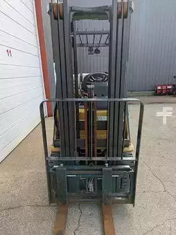 Montacargas GLP 2023  CAT Lift Trucks 2C5000 (3)