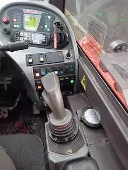 Telehandler Fixed 2012  Manitou MRT2150 (7)