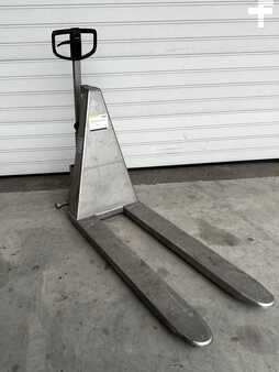 Transpallet a pantografo 2023 BT HHL100 (3)