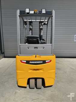Carrelli elettrici 3 ruote 2017 Jungheinrich EFG 216 (3)