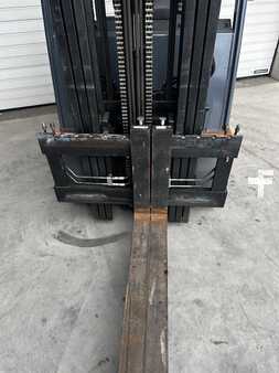 Carrelli elettrici 4 ruote 2018  Toyota 8FBMT30 (4)