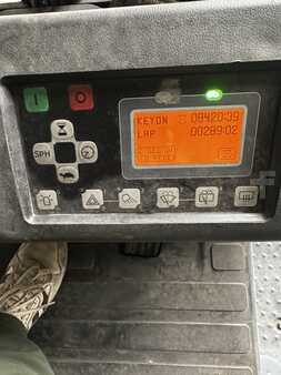 Carrelli elettrici 4 ruote 2018  Toyota 8FBMT30 (8)