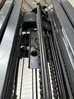 Carrelli retrattili 2016  Linde R20HD - Batt. 2020 (7)