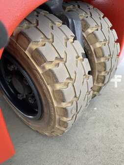 Chariots électriques à 3 roues 2018  Linde E20L (11)