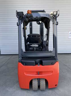 Chariots électriques à 3 roues 2018 Linde E20L (3)