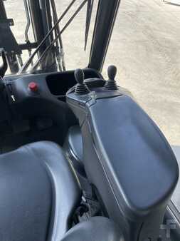 Chariots électriques à 3 roues 2018  Linde E20L (6)