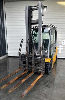 Chariots élévateurs GPL 2020  Jungheinrich TFG430s (1)