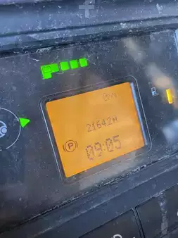 Schubmaststapler 2020  Linde R14 (7)