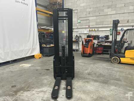 Stacker pedestre 2023  HC (Hangcha) CDD20-AC2S (2)