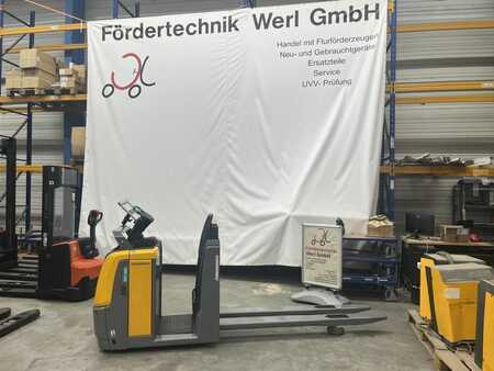 Transpallet elettrici 2017  Jungheinrich ECE 225 (1)