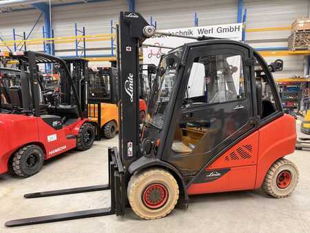 Carrelli elevatori GPL 2018  Linde H30T-02 (1)