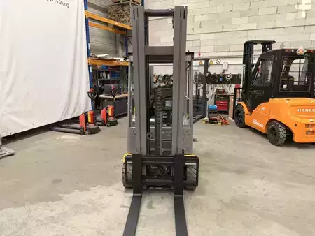 Carrelli elettrici 3 ruote 2018  Jungheinrich EFG 216k (3)