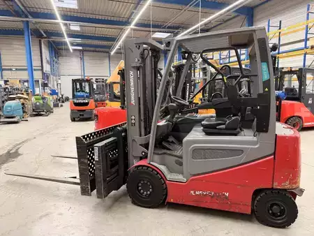 Elektrisk- 4 hjul 2019  Jungheinrich EFG 425k (2)