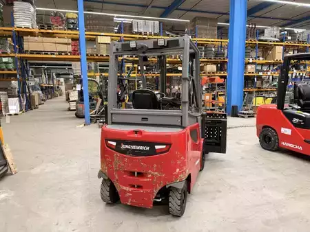 Elektrisk- 4 hjul 2019  Jungheinrich EFG 425k (6)