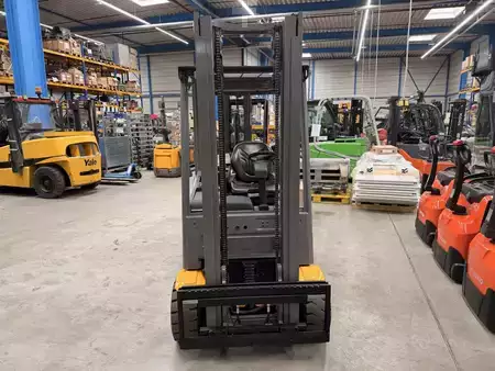 El Truck - 4-hjul 2019  Jungheinrich EFG 320 (6)