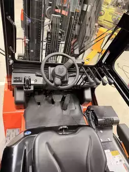 Carretilla elevadora diésel 2025  Noblelift CPCD30T (5)