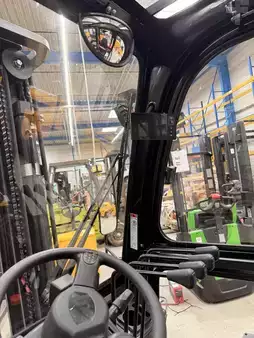 Carretilla elevadora diésel 2025  Noblelift CPCD30T (7)