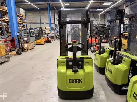 Pallestabler 2016  Clark SX 12 (4)