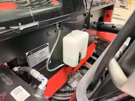 Elektro čtyřkolový VZV 2024  EP Equipment EFL302X4 (10)