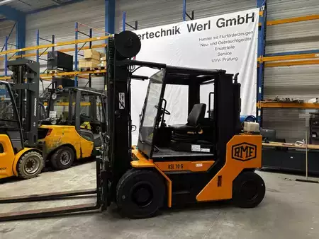 Gázüzemű targoncák 2006  RMF KSL 70 G (1)