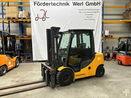 Diesel Forklifts 2014  Jungheinrich DFG 435S (1)