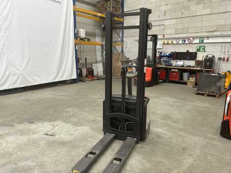 Stacker pedestre 2016  BT SWE 120 (4)