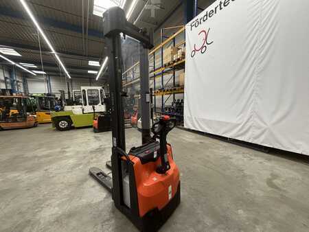 Stacker pedestre 2018  BT SWE 145 (2)