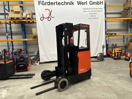 Schubmaststapler 2017  Toyota Schubmaststapler RRE160HR (1)